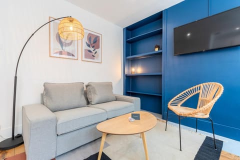 Bright 3-bedroom 2-bathroom flat Apartment in Lille