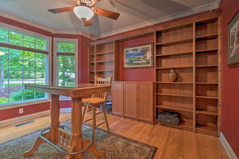 Tellico Village Getaway with Theater, Game Room House in Tellico Village