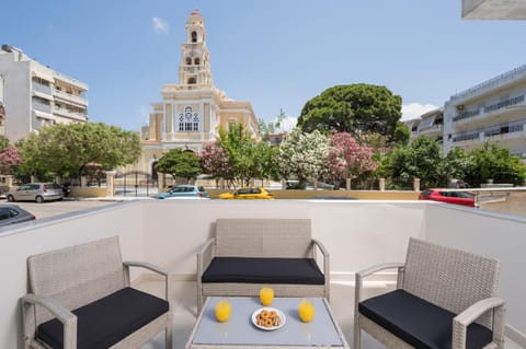 Quarters Luxury Apts Apartment in Chania