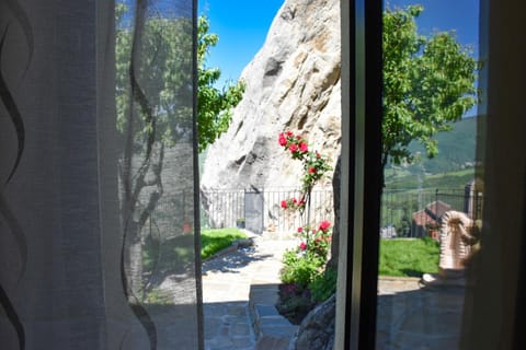 Garden, Balcony/Terrace