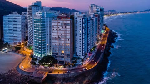 Property building, Bird's eye view, City view, Location
