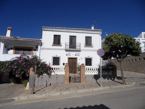 Property building, Street view