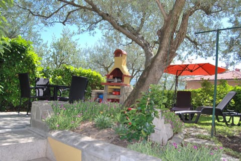 Property building, Patio, BBQ facilities