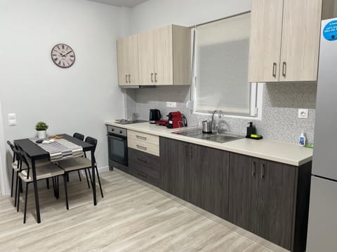 Coffee/tea facilities, Dining area, pet friendly, kitchen