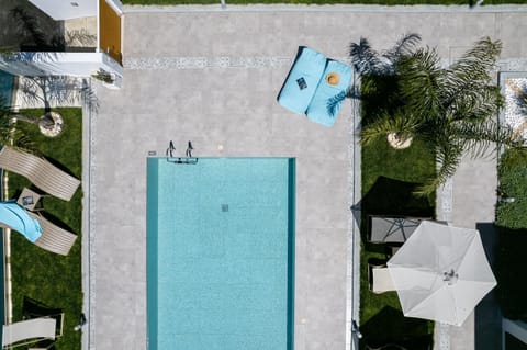 Day, Bird's eye view, Pool view, Swimming pool, sunbed