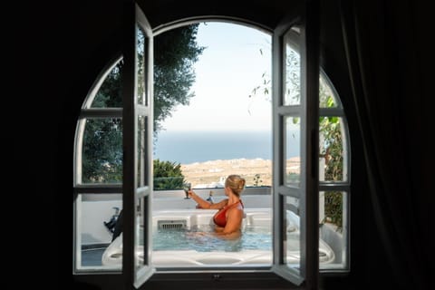 Patio, Day, People, Natural landscape, Hot Tub, View (from property/room), Balcony/Terrace, Mountain view, Sea view, group of guests, sunbed