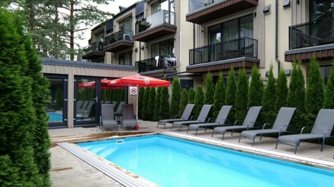 Property building, Swimming pool