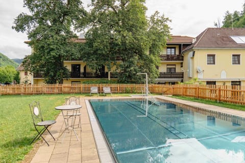 Property building, Swimming pool