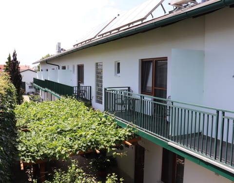 Patio, Balcony/Terrace
