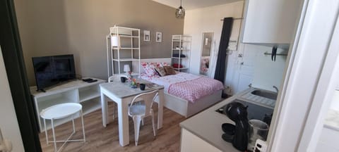 Vittel Studio neuf en Centre-ville idéal curiste Apartment in Vosges