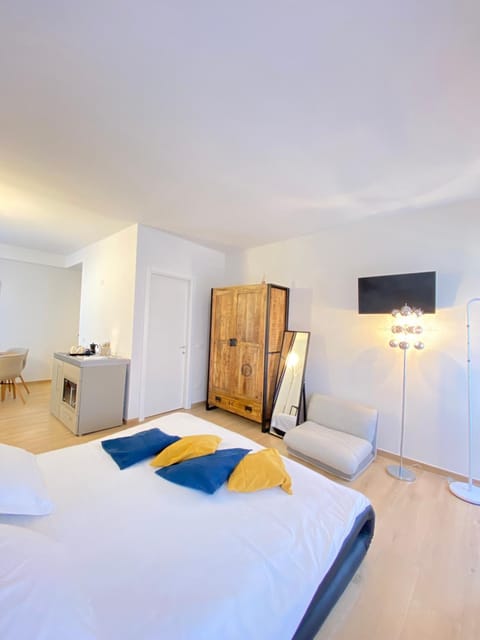 Isola Bella Studios Apartment in Canton of Ticino