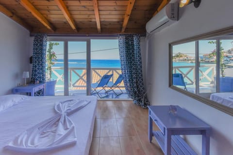 Bedroom, Sea view