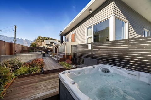 Natural landscape, Hot Tub