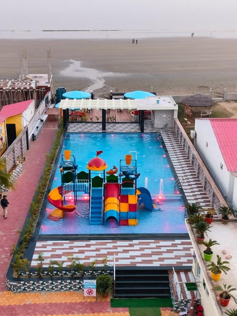 Day, Pool view, Swimming pool