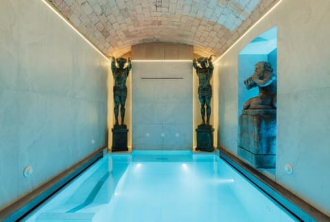 Spa and wellness centre/facilities, Swimming pool