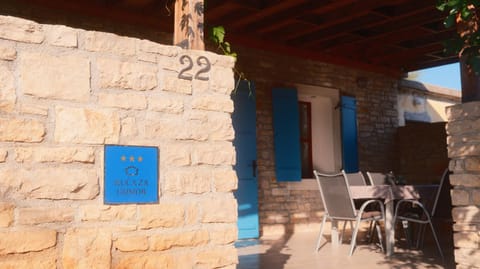 Property building, Patio, Day