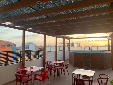 Balcony/Terrace, Lounge or bar, Sunset