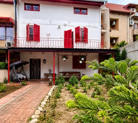 Balcony/Terrace, Garden view