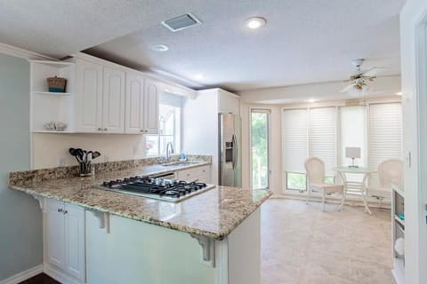 Dozing on Dog River- River Access Dock Yard House in Mobile