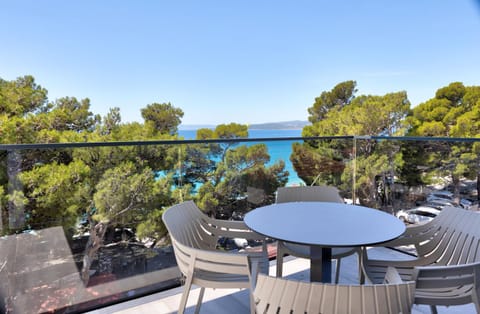 View (from property/room), Balcony/Terrace, Sea view