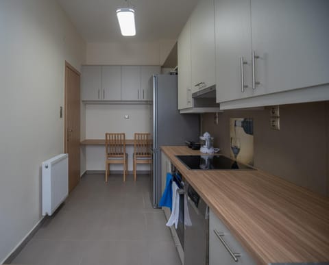 Max Blue apartment, a stay like no other Apartment in Pireas