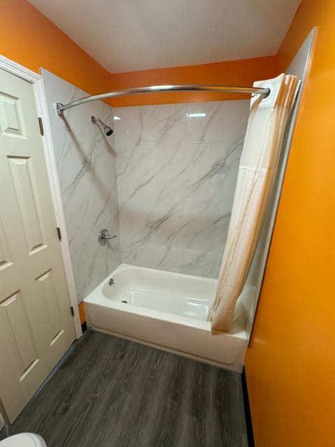 Budget Inn Decatur Priceville Hotel in Wheeler Lake