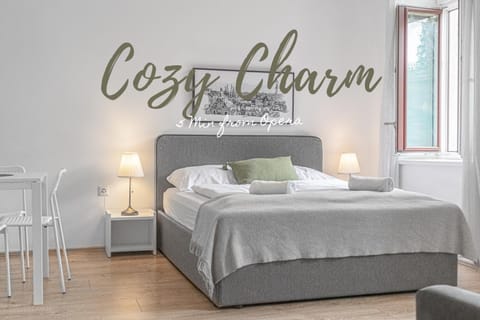 Property building, Bed, Bedroom, Text overlay, towels