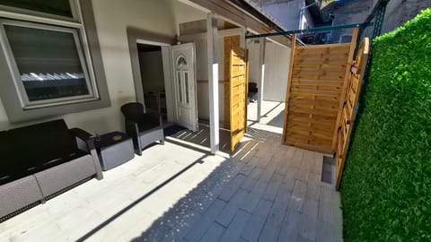 Apartmani DLD NS Apartment in Novi Sad