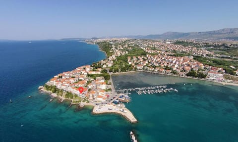 In Drift App 20 m from the beach in Stobrec - Split Apartment in Šibenik-Knin County, Croatia