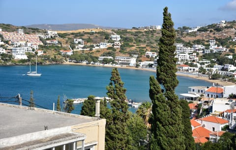 City view, Mountain view, Sea view