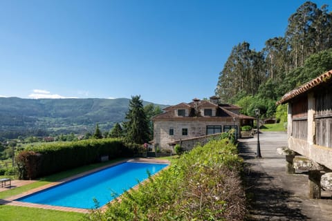 Mountain view, Swimming pool, sunbed