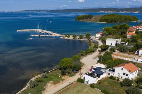 Apartment Roko (10m from the beach) Apartment in Šibenik-Knin County, Croatia