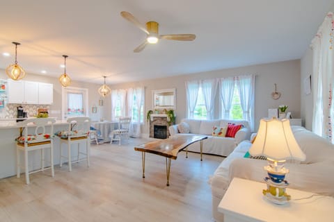 Living room, flat iron
