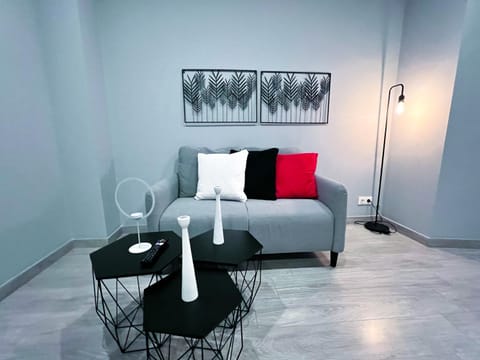 AP TURIST VELÁZQUEZ Apartment in Alicante