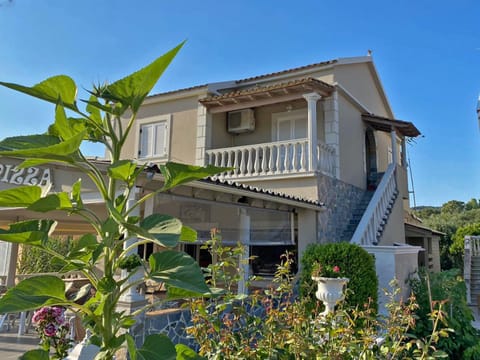 Antigone House House in Corfu, Greece