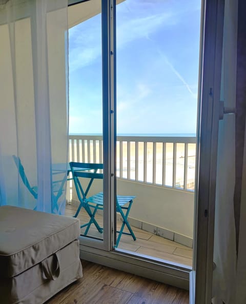 Sea view, Sea view