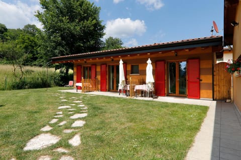 Agriturismo Terra e Lago d'Iseo Franciacorta Farm Stay in Province of Brescia