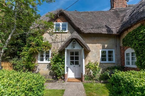 Alba Cottage, Wilcot, Pewsey House in England