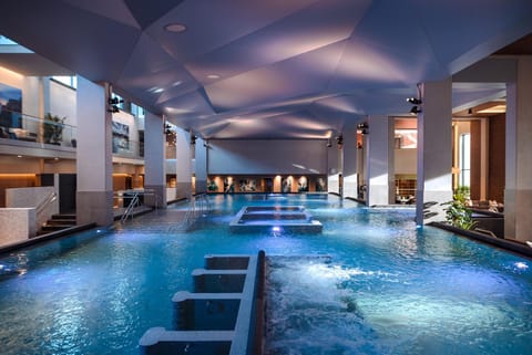 Spa and wellness centre/facilities, Swimming pool