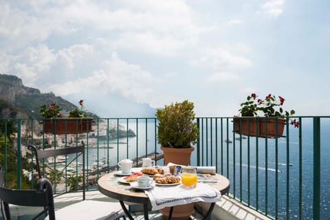 Day, Natural landscape, Coffee/tea facilities, Balcony/Terrace, Sea view, Breakfast