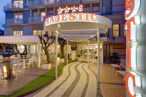 Facade/entrance, Property logo or sign