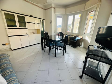 Suite Sea 27 - Sanremo Vista Mare Apartment in Sanremo