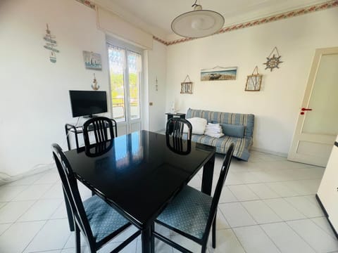 Suite Sea 27 - Sanremo Vista Mare Apartment in Sanremo