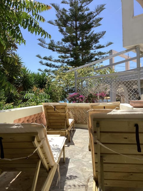 Corali Luxury Beach Apartment Apartment in Poros