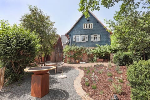 Property building, BBQ facilities, Garden, Balcony/Terrace