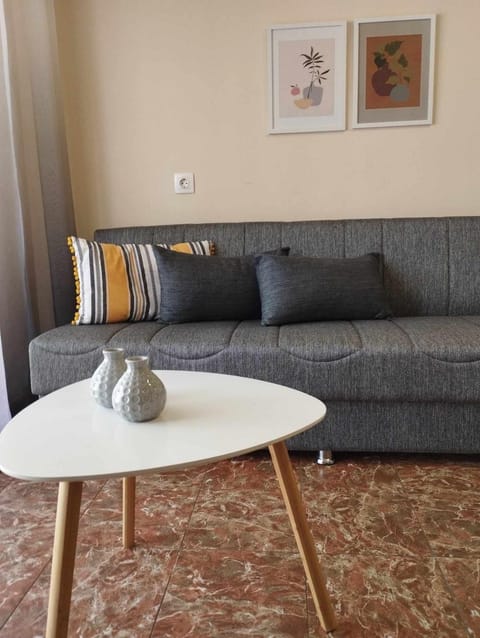 New Zeusplace apartment with private parking Paralia Katerini Apartment in Pieria, Greece