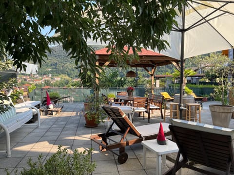 Patio, Spring, Garden, View (from property/room), Balcony/Terrace, Garden view