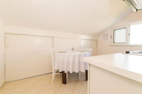 Apartman Maura Apartment in Zadar County