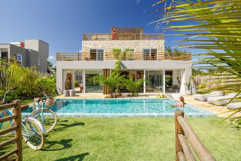 Property building, Garden view, Landmark view, Pool view, Swimming pool, sunbed