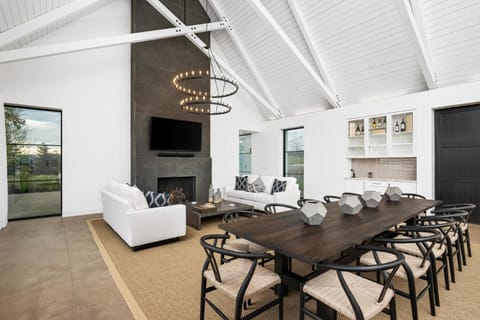 Deux Vert House in Yamhill